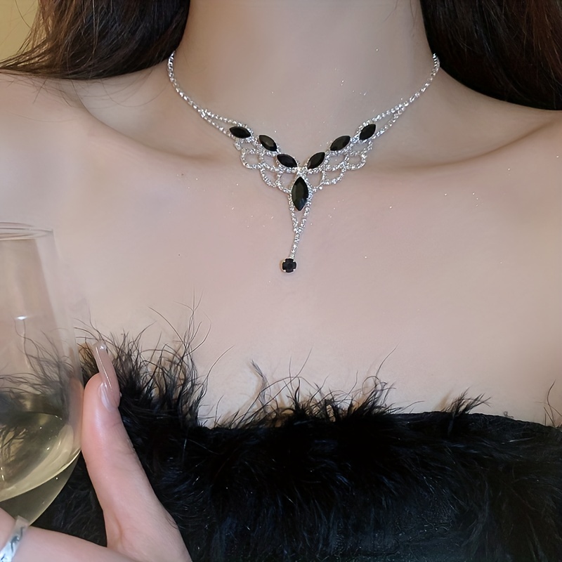 V-Shaped Tassel Earrings & Necklace Set with Rhinestone Accents